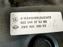 2 vrachtwagen achterlichten Mercedes (4)